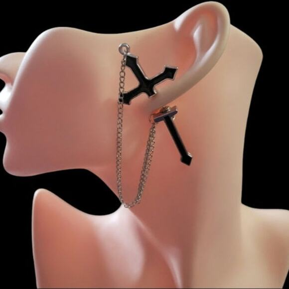Gothic cross black and & silver illusion chain earrings - Picture 1 of 3